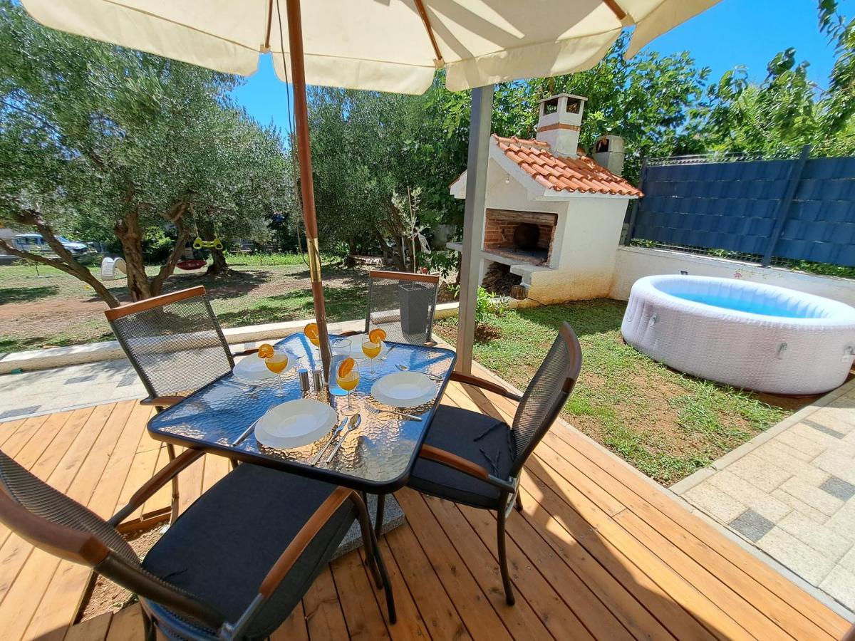 Jalumi Apartment Zadar Bagian luar foto